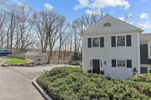 99 greenwich hills drive greenwich ct